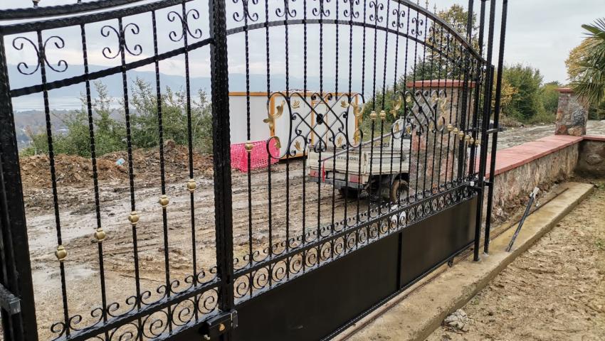 Tatvan Otomatik Kepenk - Ferforje kapı